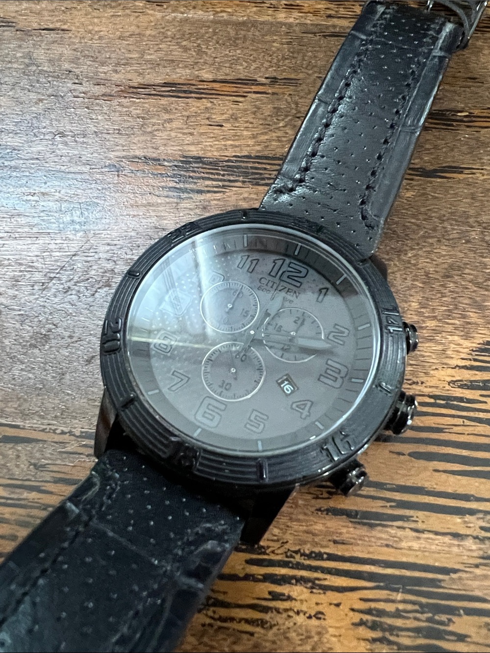 Citizen eco drive black solar powered watch black face & black leather strap - Picture 3 of 7
